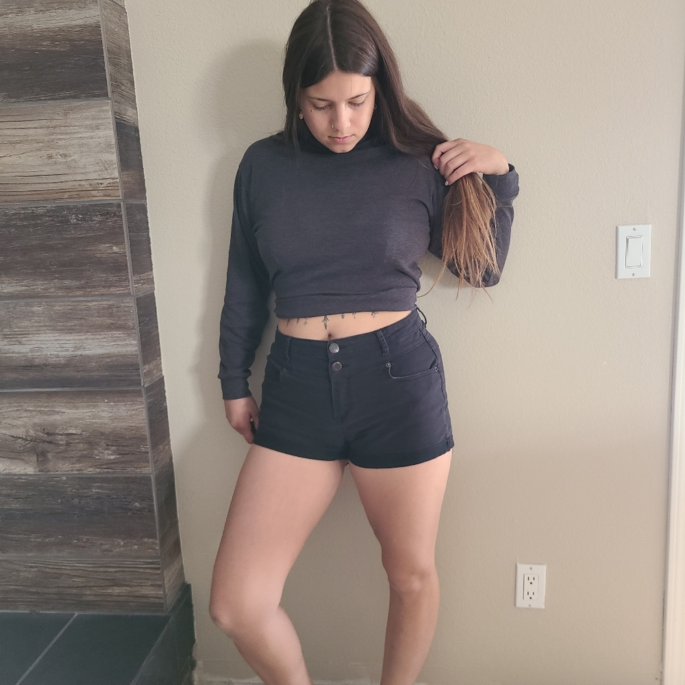 American eagle high waisted shorts